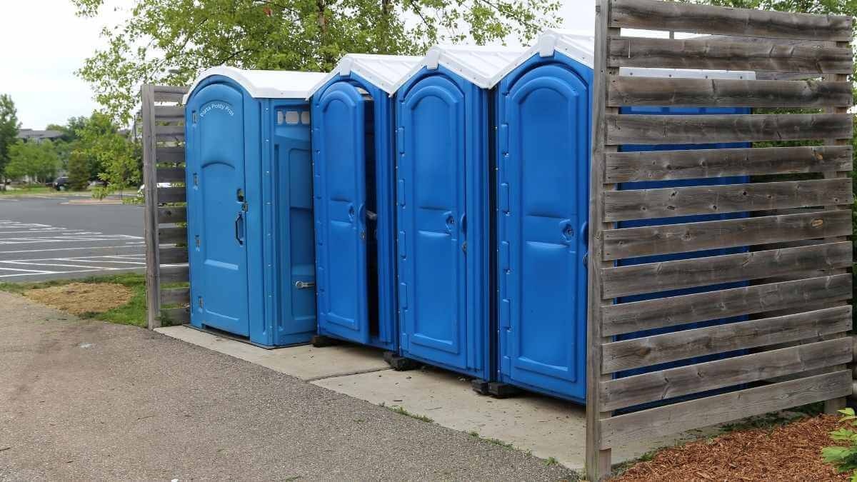 Porta Potty Rental Pros - Quality Portable Restroom Services in Bottineau, ND, 58318